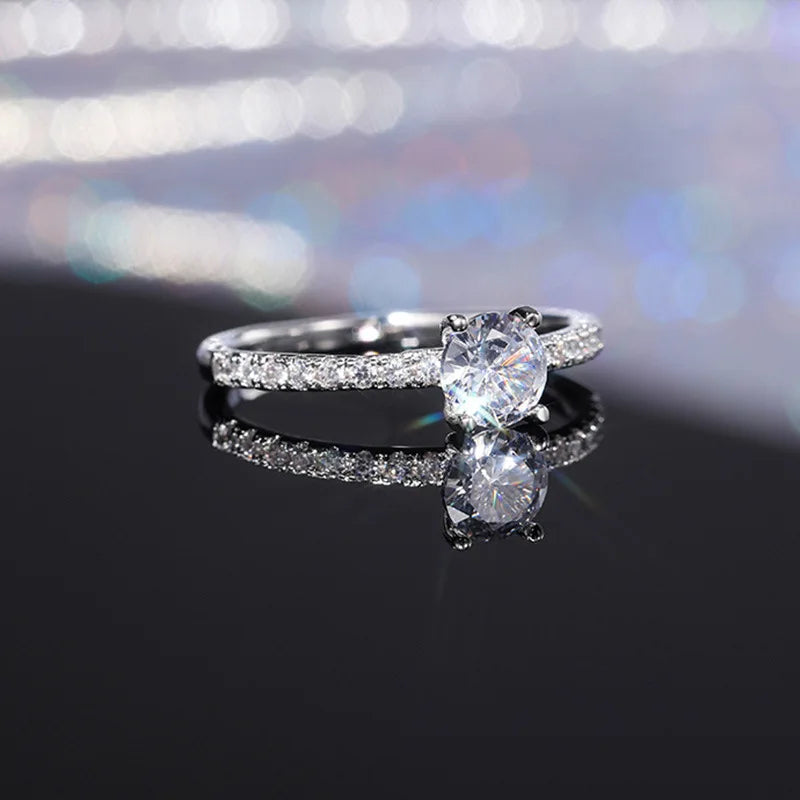 Velour Heartline Wedding Ring