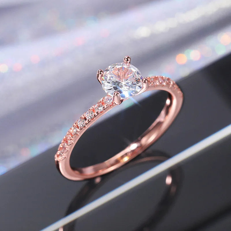 Velour Heartline Wedding Ring