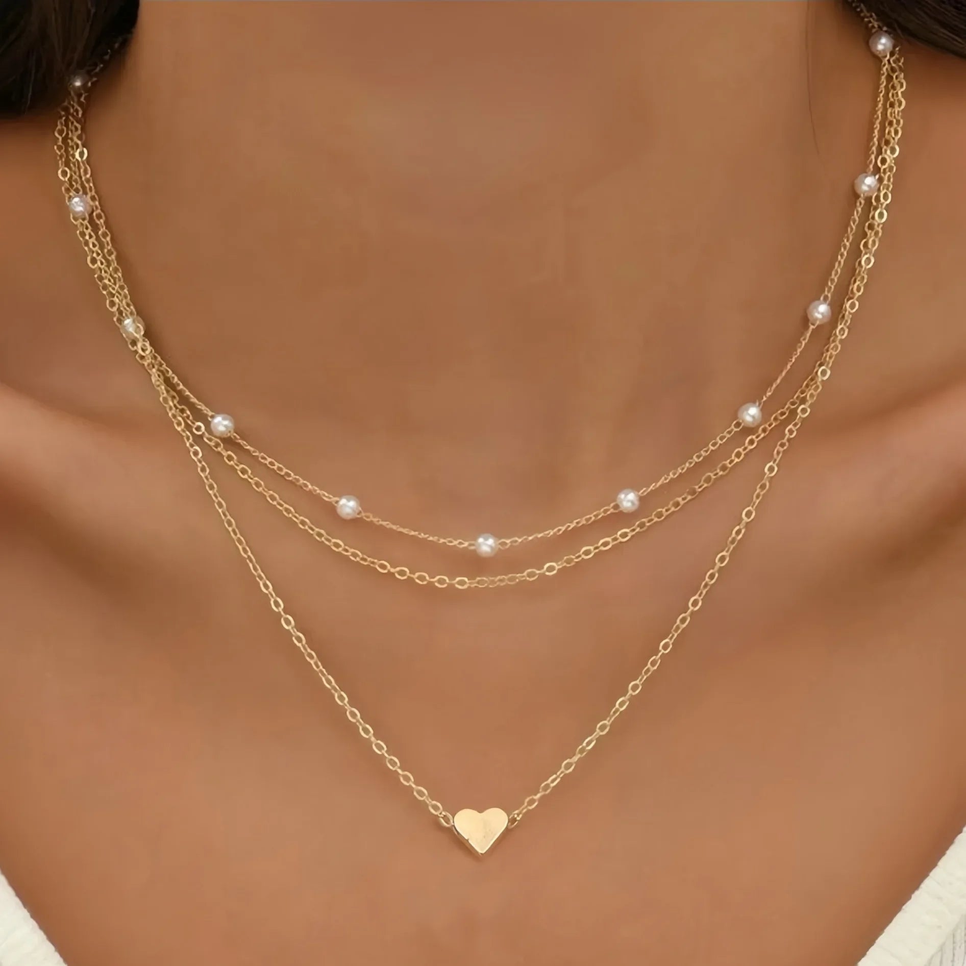 Opaline Amor Necklace
